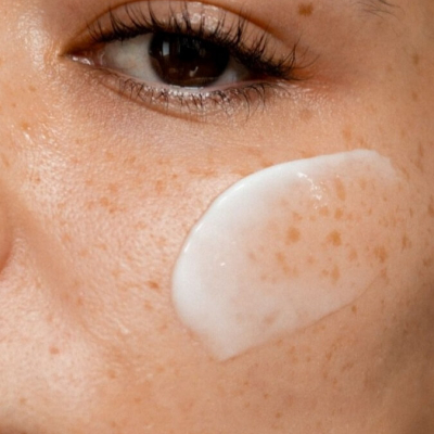 Nakts krēms ar šī sviestu, kurkumu un apelsīnu ēterisko eļļu "Shea butter cream with Turmeric & Orange"