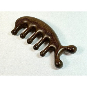 Multifunkcionālā masāžas ķemme