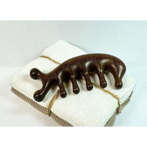 Multifunkcionālā masāžas ķemme