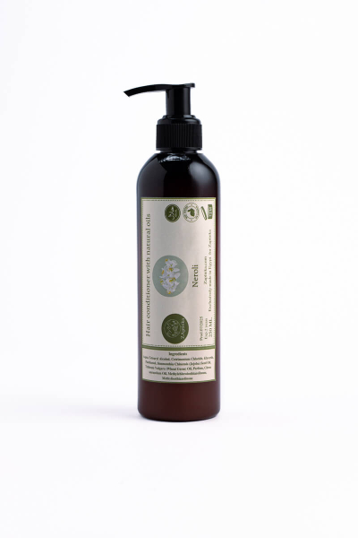 Восстанавливающий кондиционер с натуральными маслами и эфирным маслом нероли для всех типов волос "Hair conditioner with Natural Oils & Neroli Essential Oil"