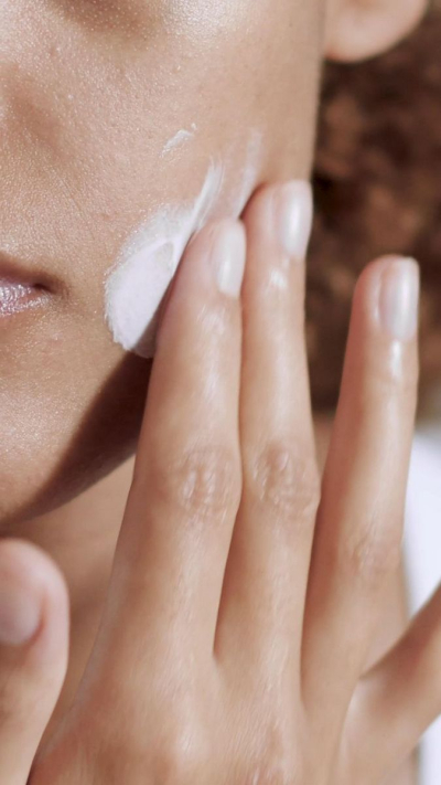 Krēms ar šī sviestu un neroli ēterisko eļļu "Shea butter cream with Neroli"