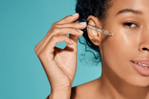 Jojoba oil (cosmetic grade, first cold pressed)